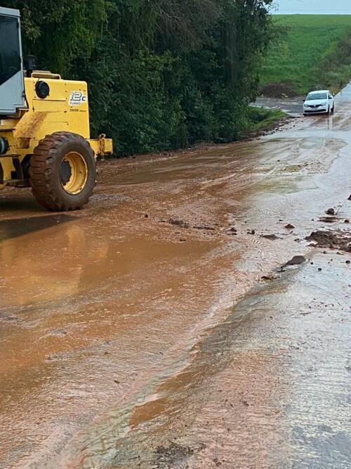 administracao-municipal-atua-emergencialmente-apos-forte ...