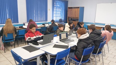 escola-municipal-barra-funda-amplia-estrutura-tecnologic ...