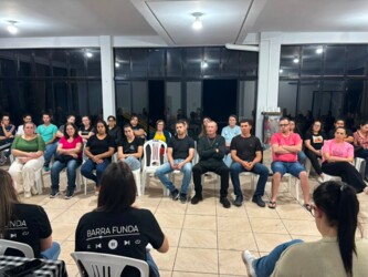 pais-de-integrantes-do-grupo-multiartistico-de-barra-fun ...